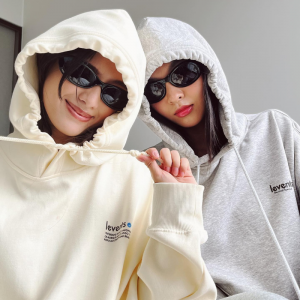 Phối đồ cùng  áo hoodie