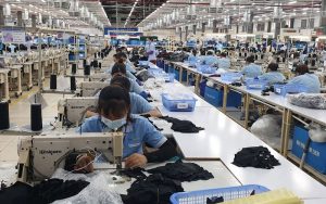 kinh nghiệm trong lĩnh vực may mặc