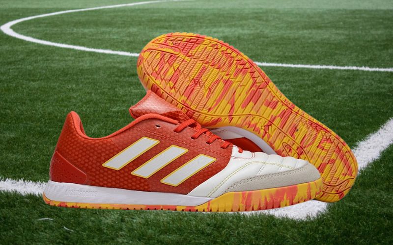 giày đá banh sân futsal Adidas Top Sala Competition