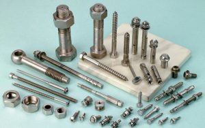 nhập vật tư kim khí từ chợ đầu mối