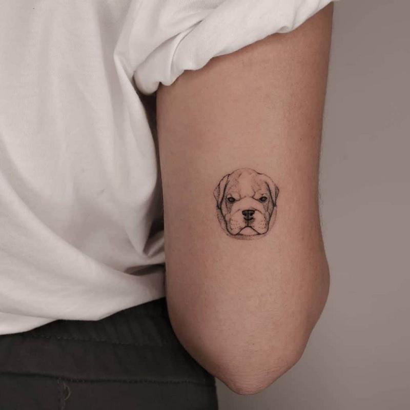 Tattoo ở tay cho nữ